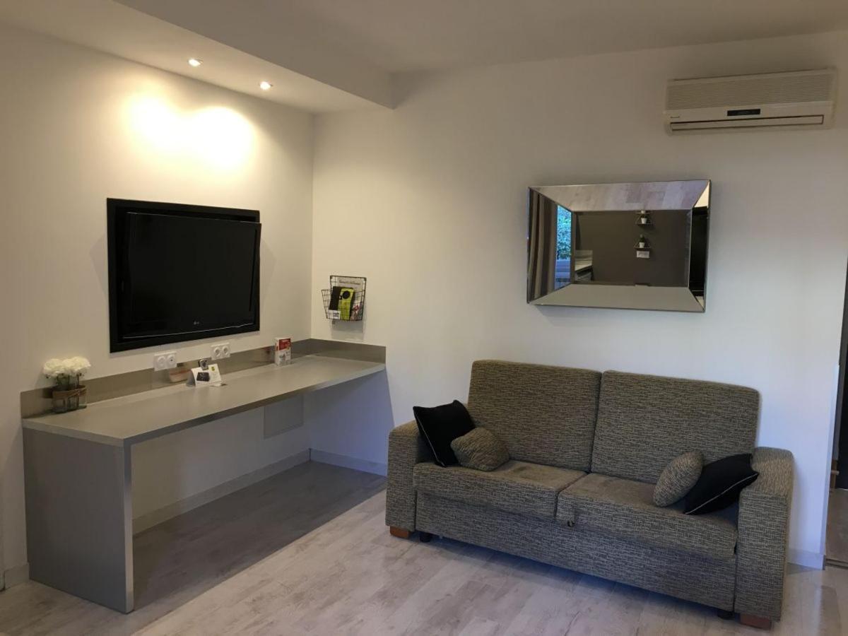 Logis Hotel Le Glacier أُرانْجْ الغرفة الصورة