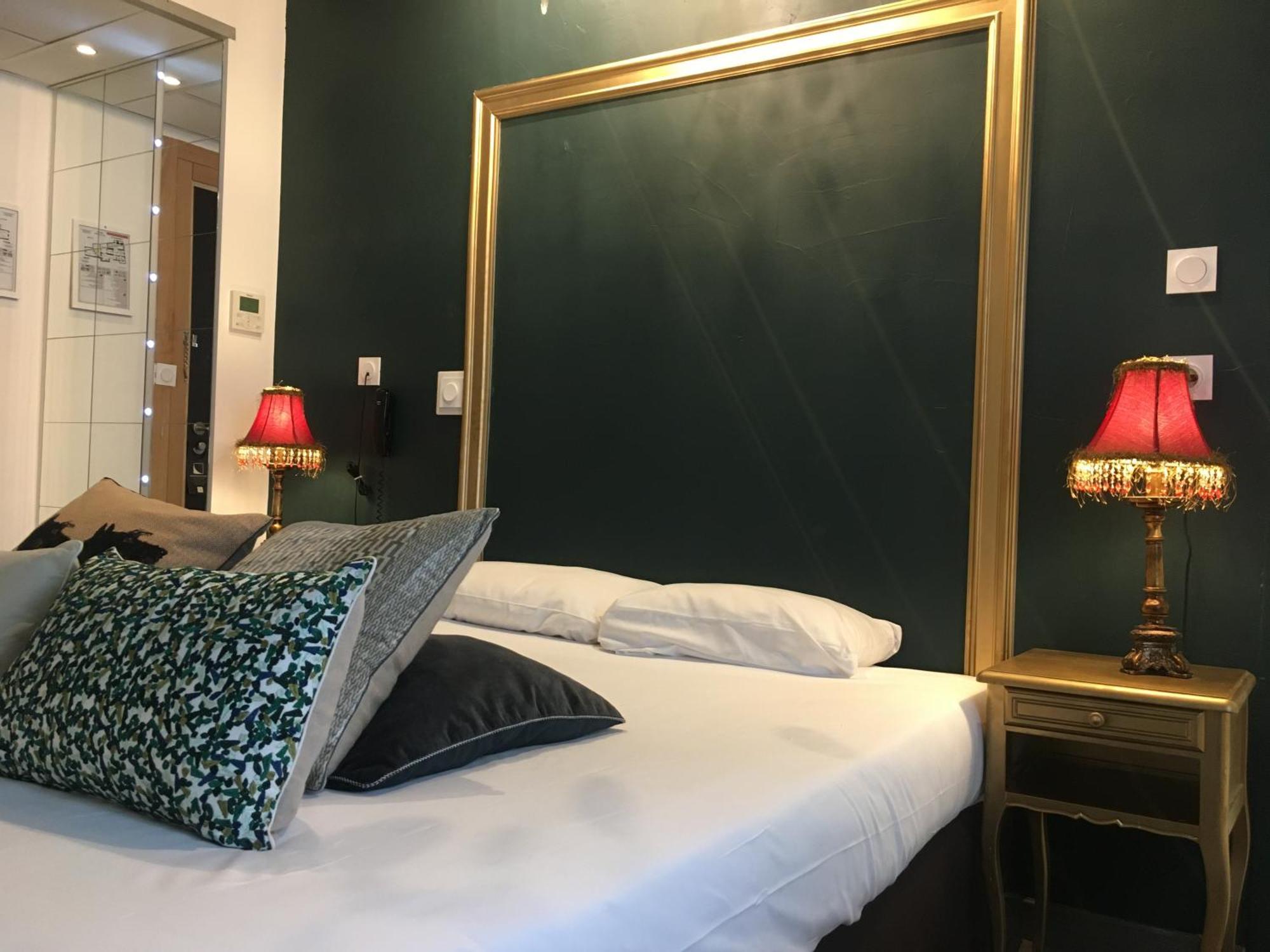 Logis Hotel Le Glacier أُرانْجْ المظهر الخارجي الصورة
